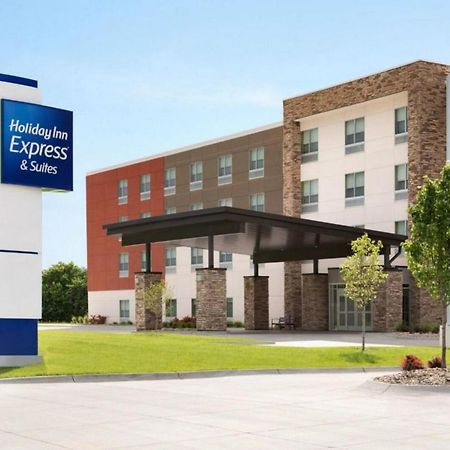 Holiday Inn Express & Suites Prince Albert - South By Ihg Екстер'єр фото